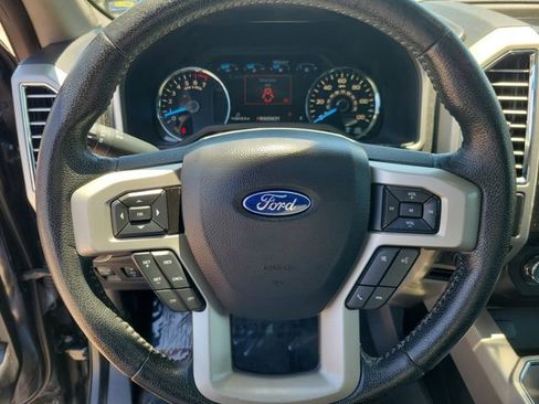 Used 2016 Ford F150 Lariat AWD/4WD image 24