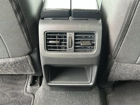 Used 2023 Nissan Rogue S FWD image 29