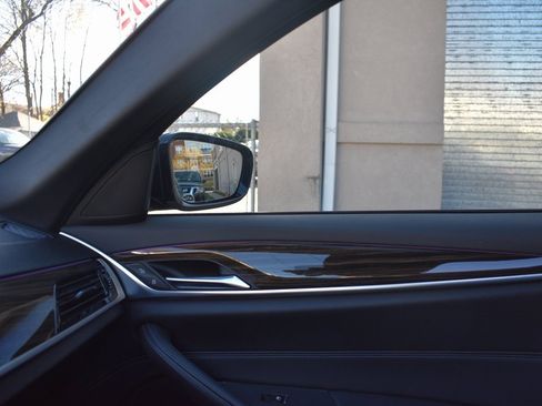 Used 2021 BMW 540i xDrive w/ M Sport Package image 20