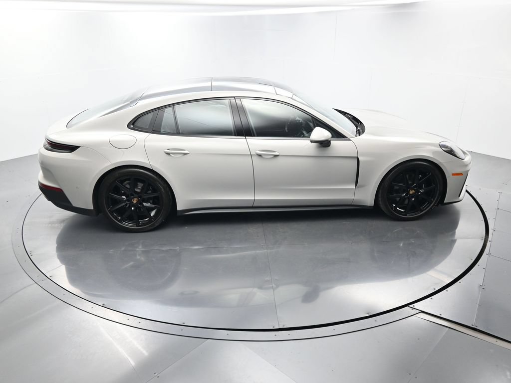 Certified 2025 Porsche Panamera RWD image 41