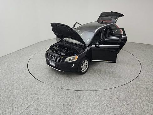Used 2015 Volvo XC60 T5 Platinum w/ Protection Package AWD/4WD image 21