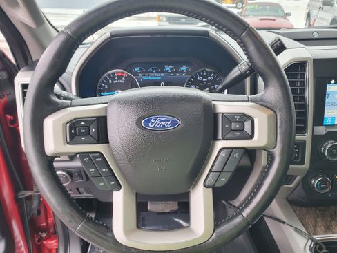 Used 2019 Ford F250 Lariat w/ Lariat Ultimate Package AWD/4WD image 18
