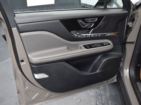 New 2025 Lincoln Corsair Grand Touring w/ Equipment Group 301A image 6