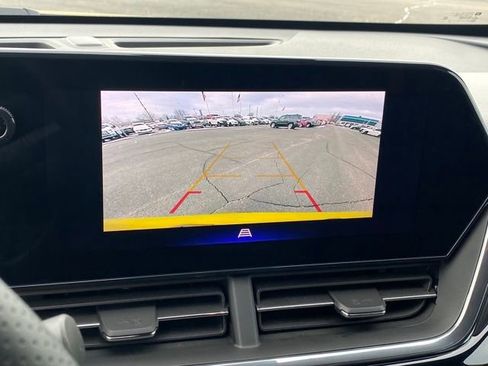 Used 2024 Chevrolet Trax RS w/ Driver Confidence Package image 10