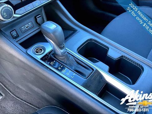 Used 2025 Nissan Sentra SV image 14