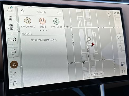 New 2026 Land Rover Range Rover SE image 20