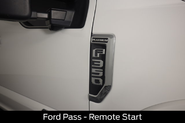 Used 2022 Ford F350 Platinum w/ Tremor Off-Road Package AWD/4WD image 18