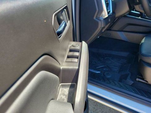 New 2026 GMC Canyon Elevation w/ Convenience Package RWD image 11