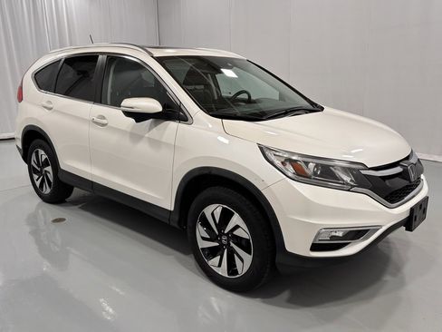 Used 2016 Honda CR-V Touring image 4