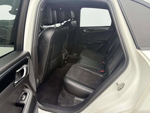 Used 2015 Porsche Macan S image 11