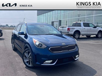 Used 2017 Kia Niro Touring w/ Advanced Technology Package