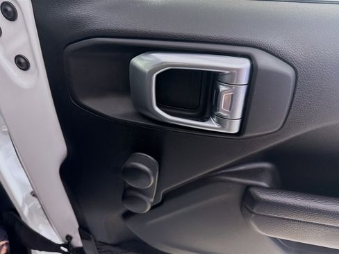 Used 2023 Jeep Wrangler Sport image 29