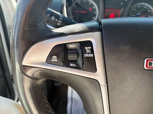 Used 2017 GMC Terrain SLT w/ Open Road Package image 47