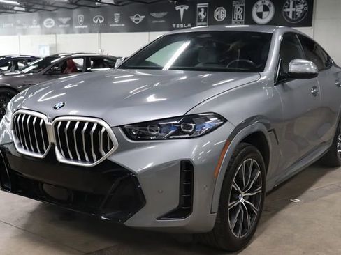 Used 2026 BMW X6 xDrive40i AWD/4WD image 1
