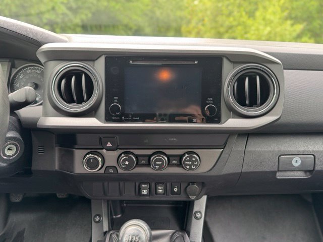 Used 2019 Toyota Tacoma TRD Off-Road AWD/4WD image 26