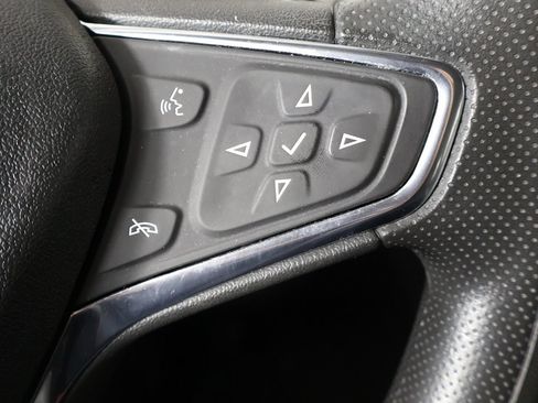 Used 2021 Chevrolet Equinox LS w/ LPO, Floor Liner Package image 31