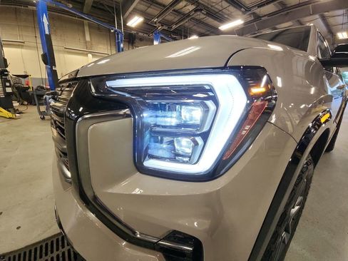 Certified 2026 GMC Terrain AT4 w/ Convenience Package III AWD/4WD image 30
