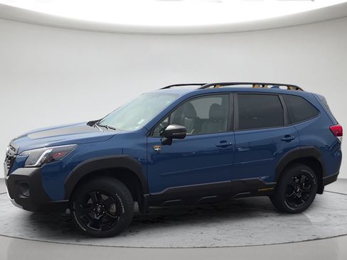 Used 2023 Subaru Forester Wilderness AWD/4WD image 12