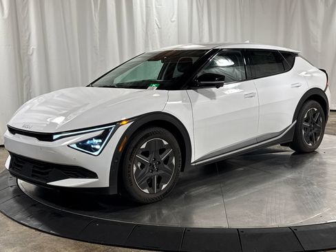 New 2025 Kia EV6 Light w/ Light LR Technology Package AWD/4WD image 1