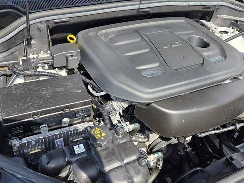 Used 2021 Jeep Grand Cherokee Laredo X RWD image 20