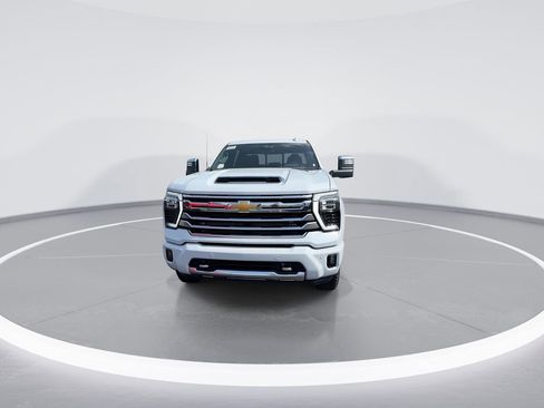 New 2026 Chevrolet Silverado 3500 High Country w/ High Country Premium Package AWD/4WD image 3