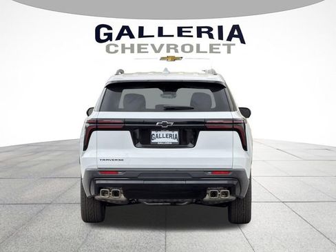 New 2026 Chevrolet Traverse LT w/ Midnight/Sport Edition image 6