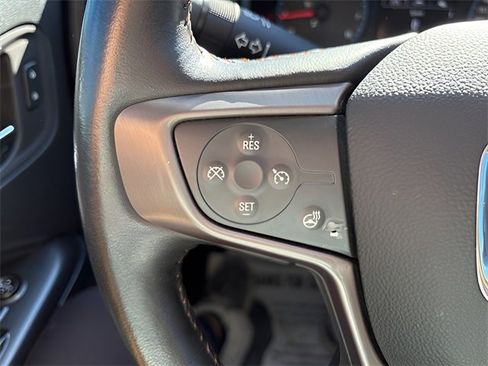 Used 2022 GMC Canyon AT4 image 10