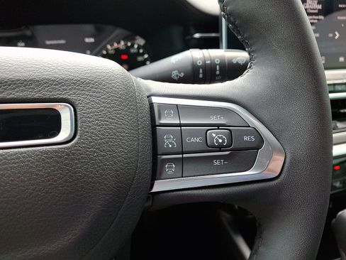 Used 2023 Jeep Compass Limited AWD/4WD image 20