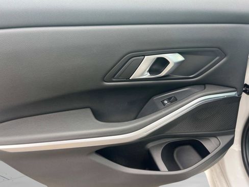 Used 2024 BMW 330e xDrive 330e xDrive Plug-In Hybrid AWD image 73