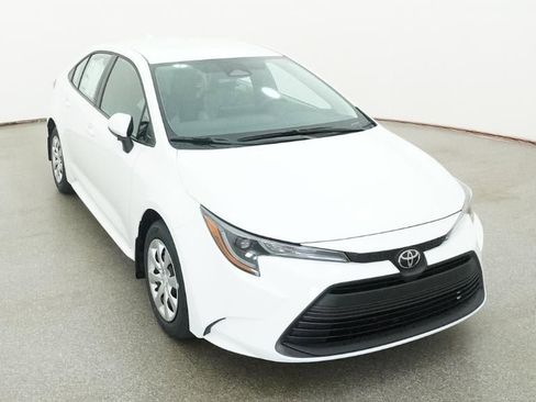 New 2026 Toyota Corolla LE FWD image 14