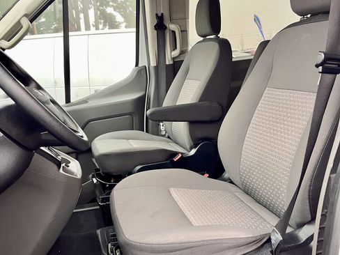 Used 2023 Ford Transit 350 XLT image 13