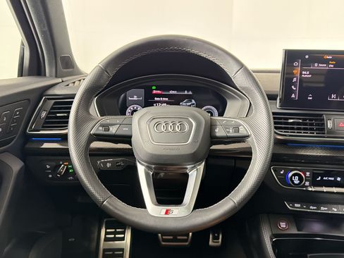 Used 2023 Audi SQ5 Prestige w/ Prestige Package AWD/4WD image 15