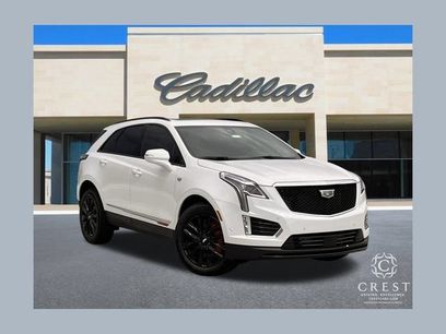 New 2026 Cadillac XT5 Sportv w/ LPO, Red Accent Package
