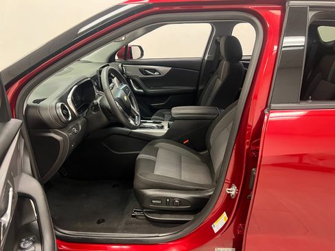 Used 2025 Chevrolet Blazer LT image 21