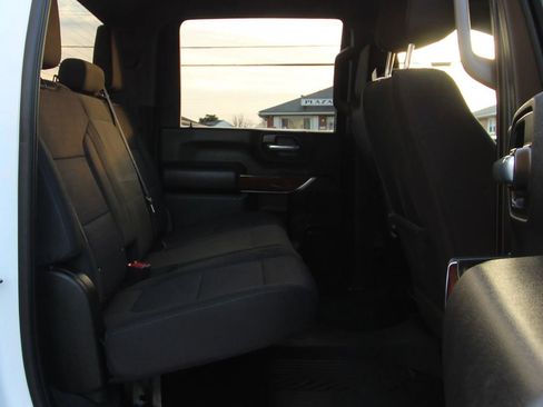 Used 2023 Chevrolet Silverado 2500 LT w/ Convenience Package image 10