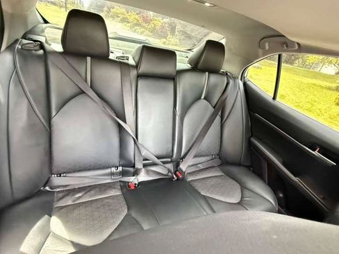 Used 2024 Toyota Camry XSE w/ Cold Weather Package FWD image 15