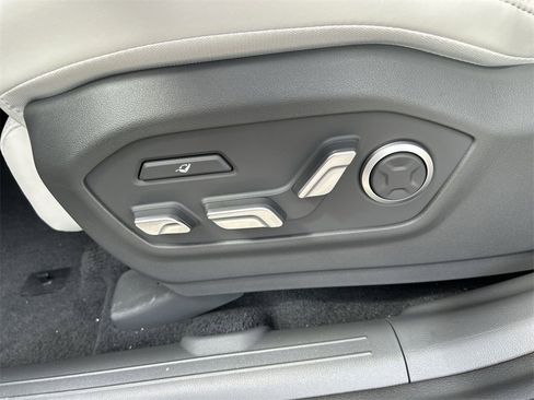 New 2026 Hyundai Santa Fe Calligraphy image 23