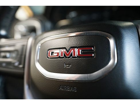 Used 2020 GMC Sierra 1500 SLT image 23