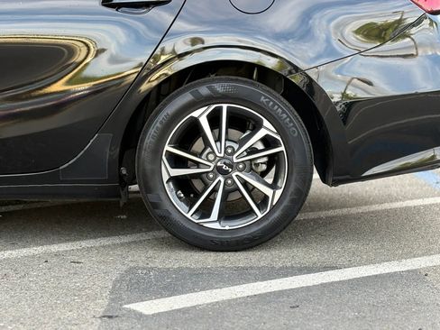 Used 2023 Kia Forte LXS w/ LXS Technology Package image 26