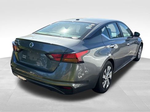 Used 2020 Nissan Altima 2.5 S FWD image 3