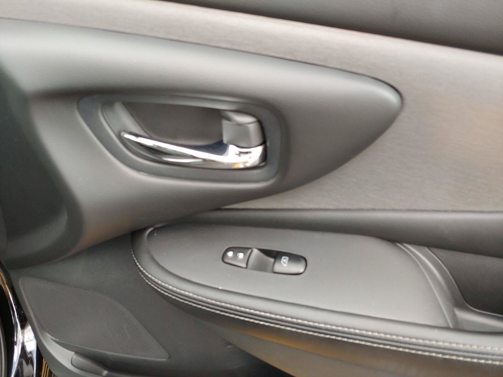 Used 2023 Nissan Murano SV AWD/4WD image 29