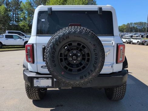 New 2026 Ford Bronco Outer Banks AWD/4WD image 5