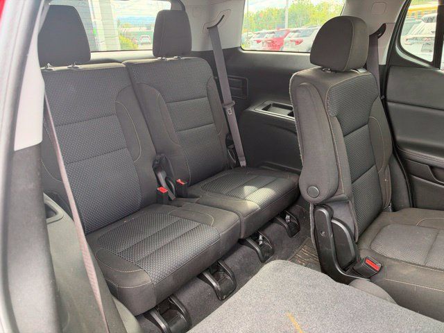 Used 2023 GMC Acadia SLE w/ Driver Convenience Package AWD/4WD image 16