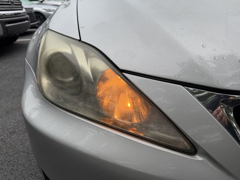 Used 2011 Lexus IS 250 RWD image 12