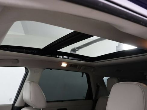 Used 2022 Nissan Pathfinder Platinum w/ Cargo Package FWD image 25