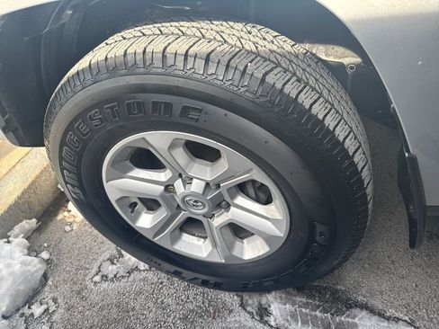 Used 2023 Toyota 4Runner SR5 Premium image 36