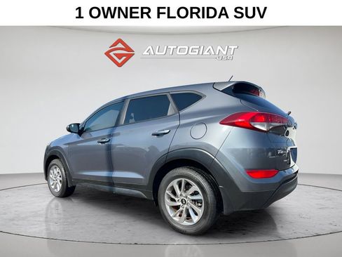 Used 2018 Hyundai Tucson SE image 4