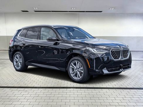 New 2025 BMW X3 xDrive30i w/ Convenience Package image 7