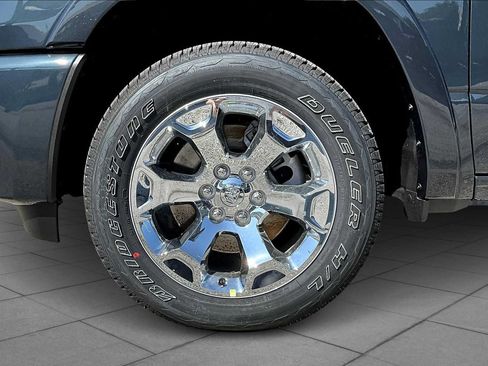 Used 2025 RAM 1500 Lone Star AWD/4WD image 9