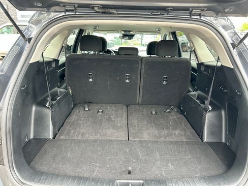 Used 2023 Kia Sorento LX image 29